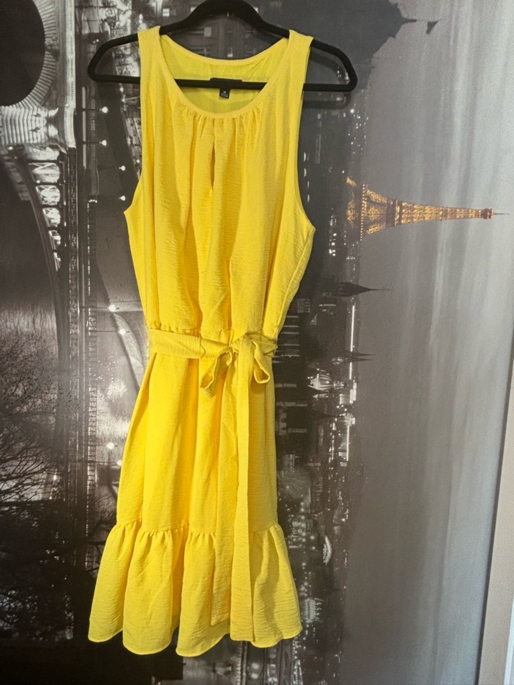 Yellow Sleeveless Tie-Waist women’s dress